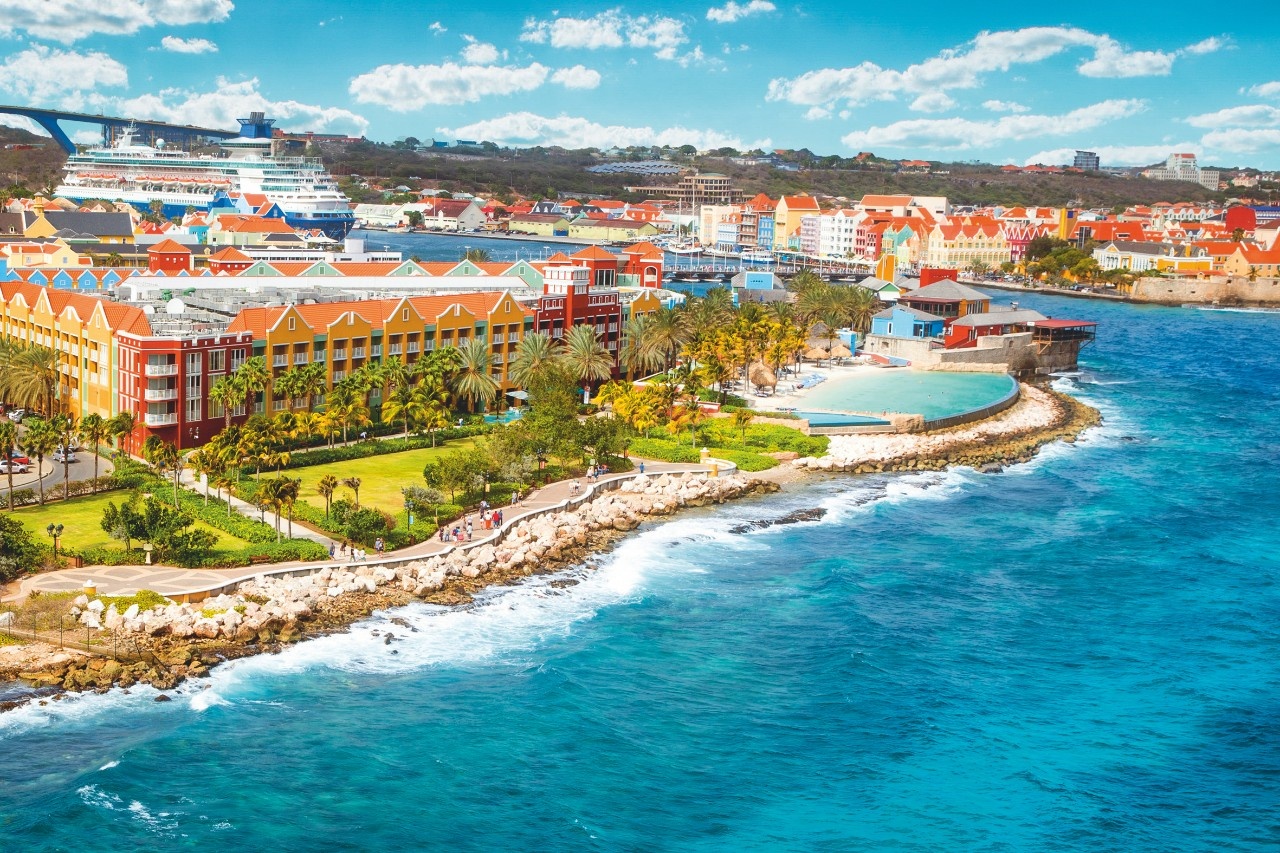 Curaçao – alles blau und bunt