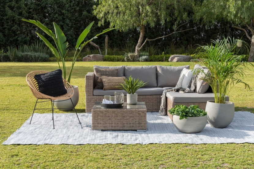Urlaub im eigenen Garten mit Mietgeräten den Garten umgestalten